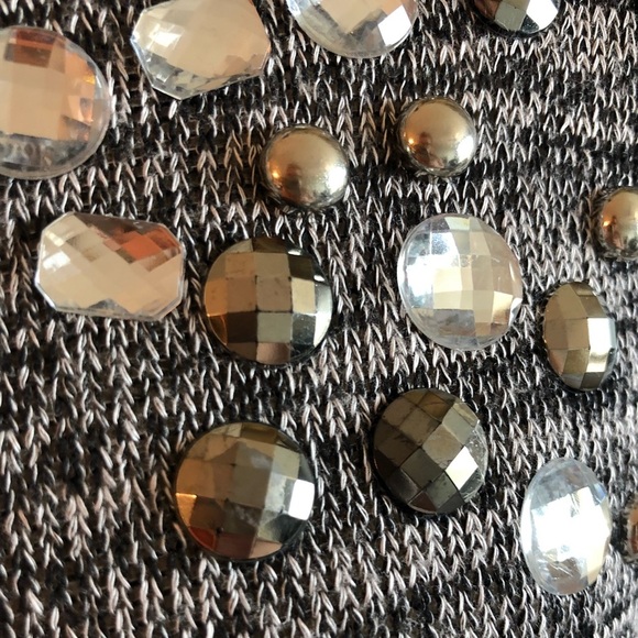 4[BCX] Gem detailed 3/4 sleeve black and grey top - Picture 4 of 7